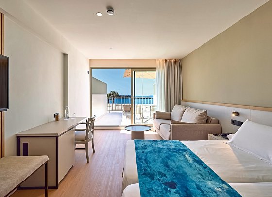 Universal Hotel Romántica - Wohnbeispiel Familienzimmer Meerblick (Zimmercodierung FBM)