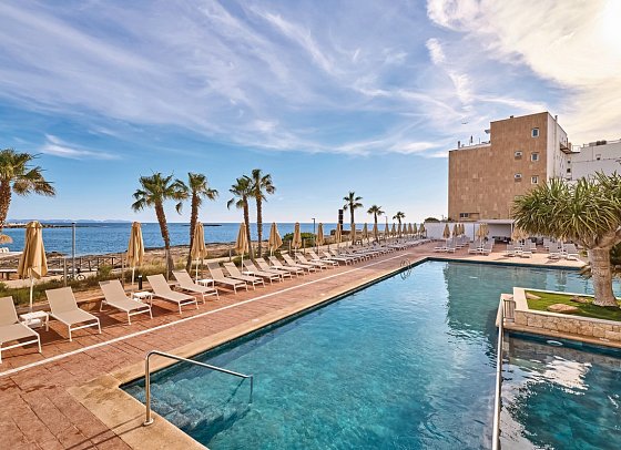 Universal Hotel Romántica