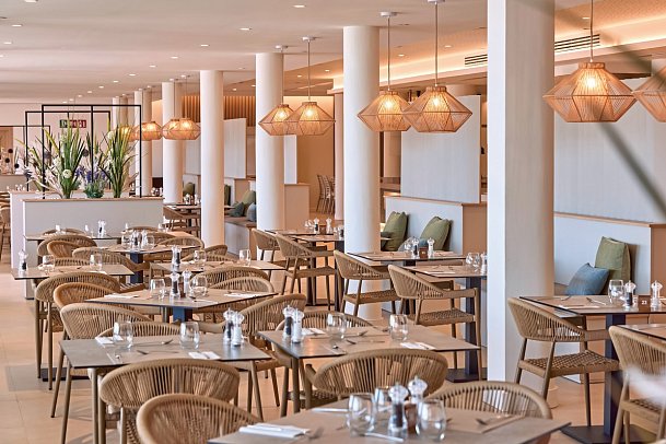 Universal Hotel Romántica