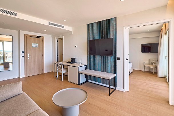 Universal Hotel Romántica - Wohnbeispiel Suite Meerblick (Zimmercodierung WBM)