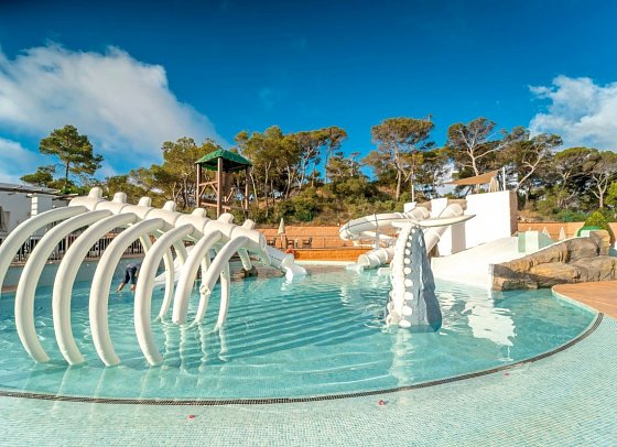 Calimera Fido Gardens