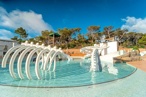 Calimera Fido Gardens