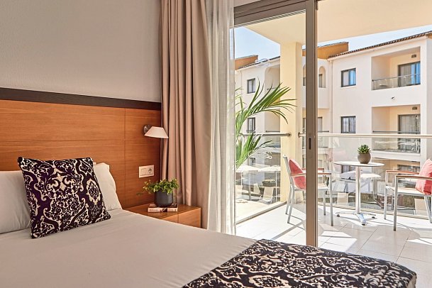 Zafiro Tropic - Wohnbeispiel Suite 2 Schlafzimmer (Zimmercodierungen OB1 & OB2)