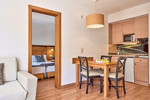 Zafiro Tropic - Wohnbeispiel Suite 2 Schlafzimmer (Zimmercodierungen OB1 & OB2)