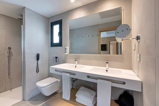 Valentin Playa De Muro - Beispiel Bad (Zimmercodierungen BB4 & BS1)