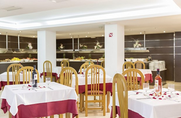 Cabot Cap de Mar Spa - Wohnbeispiel Suite seitlicher Meerblick (Zimmercodierung WBN)