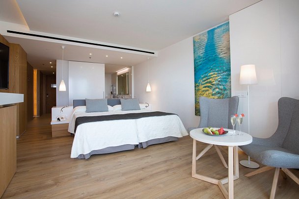 Hipotels Playa de Palma Palace - Wohnbeispiel Juniorsuite Poolblick (Zimmercodierung JBP)