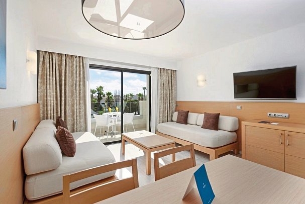 Hipotels Mediterráneo Club - Wohnbeispiel Appartement 1 Schlafzimmer (Zimmercodierungen AB1, AE2, AB2 & ABM)