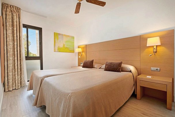 Hipotels Mediterráneo Club - Wohnbeispiel Appartement 1 Schlafzimmer Garden (Zimmercodierungen AB1, AE2, AB2 & ABM)