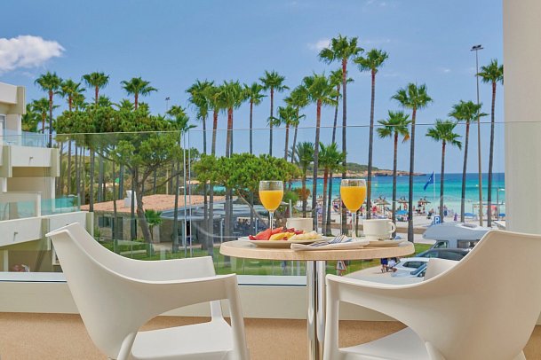 Hipotels Mediterráneo Club - Beispiel Balkon (Zimmercodierung JB1)