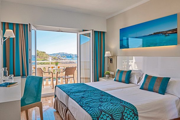 Universal Hotel Lido Park & Spa - Wohnbeispiel Doppelzimmer seitl. Meerblick (Zimmercodierungen D1N, D2N & DC1)