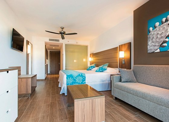 Riu Bravo - Wohnbeispiel Doppelzimmer (32qm. mit Sofa) (Zimmercodierung DB2)