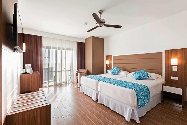 Riu Bravo - Wohnbeispiel Juniorsuite (Zimmercodierung JB1)