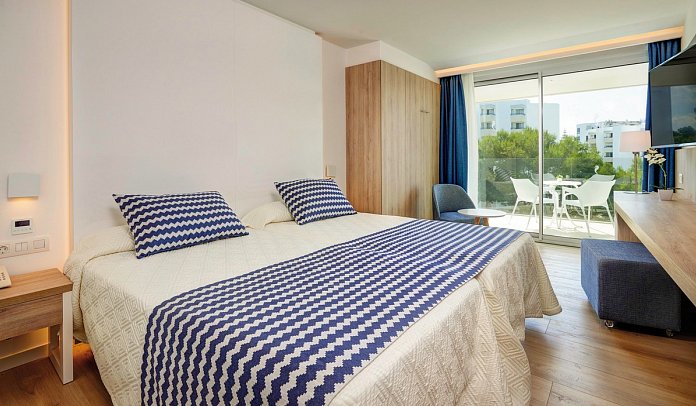 Hipotels Bahía Cala Millor - Wohnbeispiel Doppelzimmer (Zimmercodierungen DBN, D1M, DE1, DBP & D2M)