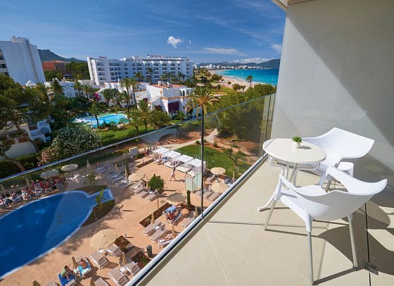 Hipotels Bahía Cala Millor - Beispiel Balkon (Zimmercodierungen DBP & D2M)