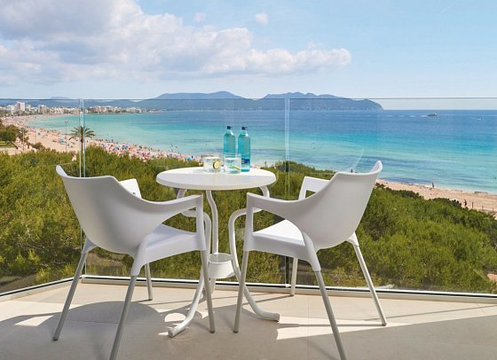 Hipotels Bahía Cala Millor - Beispiel Balkon (Zimmercodierung D1M)