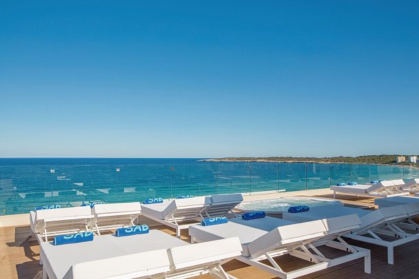 Sabina Hotel & Suites