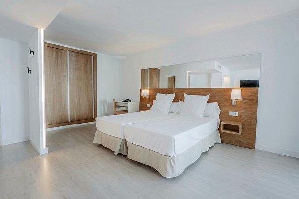 Ses Fotges - Wohnbeispiel (Zimmercodierungen AB1, ABM & ABQ)