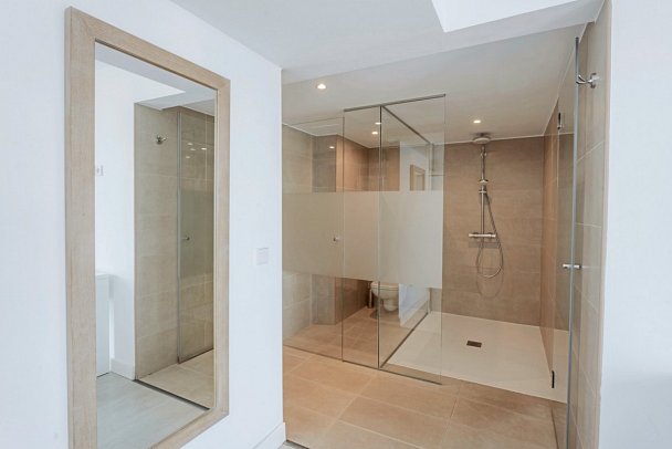 Ses Fotges - Beispiel Bad (Zimmercodierungen OB1 & OBM)