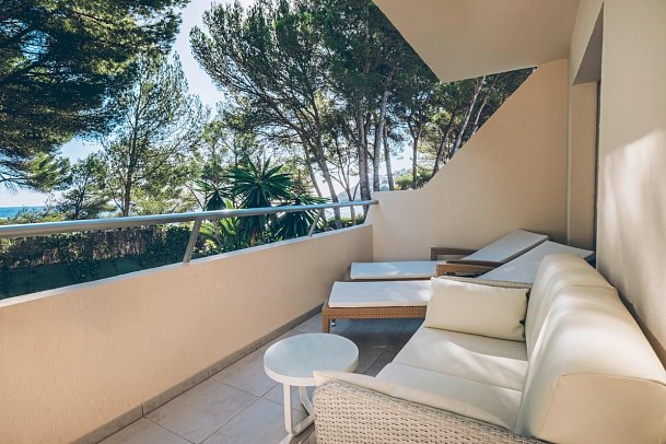 Iberostar Waves Pinos Park - Beispiel Balkon (Zimmercodierungen W1M & W2M)