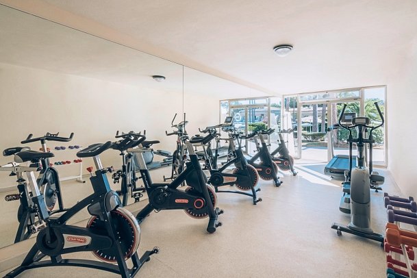 Iberostar Waves Pinos Park