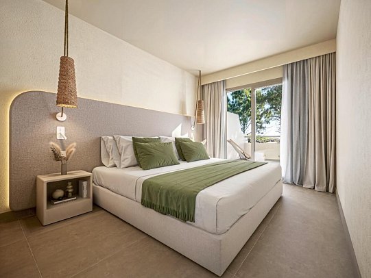 Iberostar Waves Pinos Park - Wohnbeispiel Suite Meerblick (Zimmercodierungen W1M & W2M)