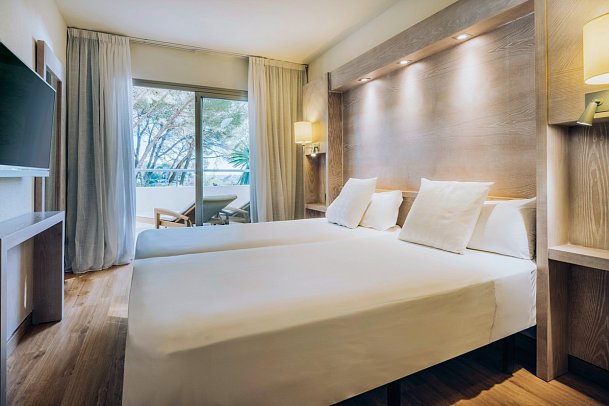 Iberostar Waves Pinos Park - Wohnbeispiel Suite (Zimmercodierungen W1M & W2M)