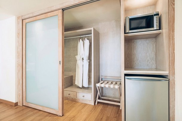 Iberostar Waves Pinos Park - Wohnbeispiel Suite (Zimmercodierungen W1M & W2M)