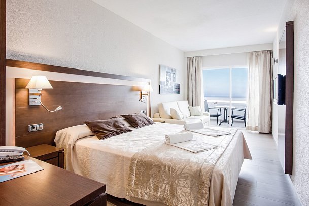 Condesa - Wohnbeispiel Juniorsuite seitl. Meerblick (Zimmercodierung JBN)