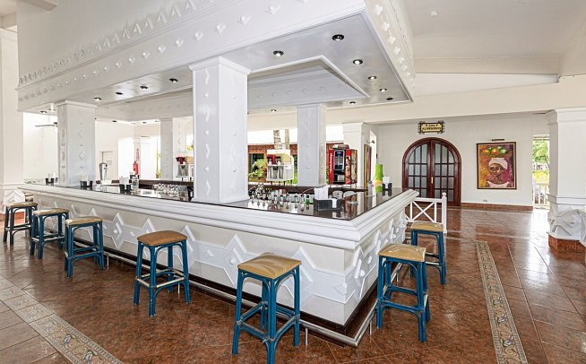 Playabachata Spa Resort