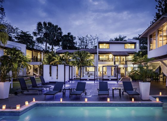 BlueBay Villas Doradas