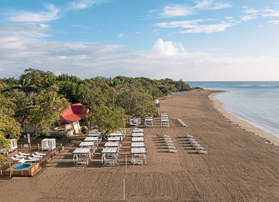 BlueBay Villas Doradas