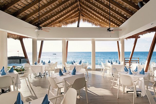 Select at Casa Marina