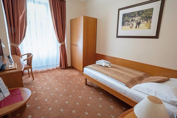 Ensana Health Spa Resort Hvezda - Wohnbeispiel Einzelzimmer Superior Neapol (Zimmercodierung ES6)