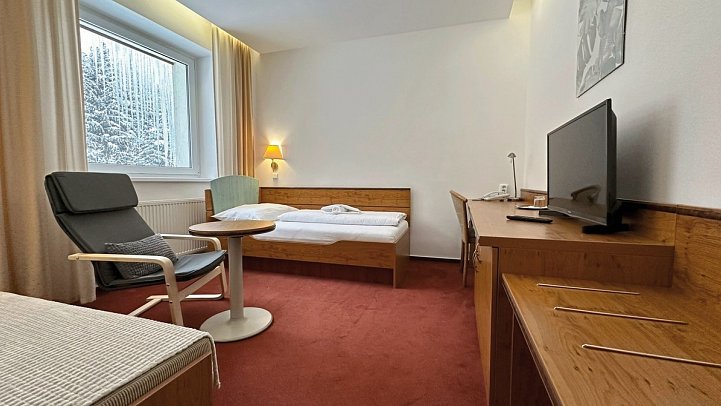 Montana - Wohnbeispiel Einzelzimmer (Zimmercodierungen EB2 & EC1)