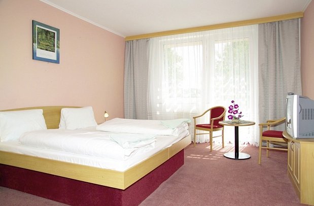 Hotel Riviera - Wohnbeispiel Doppelzimmer (Zimmercodierungen D1L & D2L)