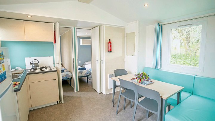 Hu Park Albatros Village (by Happy Camp) - Wohnbeispiel Mobilheim Happy Premium (Zimmercodierung CM1)