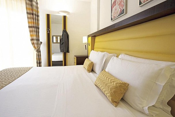 Park Hotel Marinetta - Wohnbeispiel Doppelzimmer Komfort (Zimmercodierung DF2)