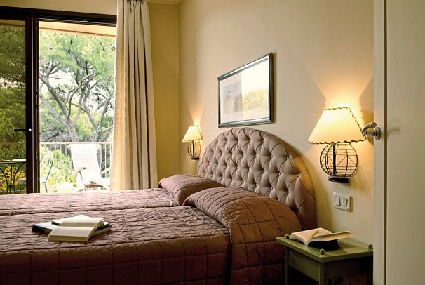 Resort Roccamare - Wohnbeispiel Doppelzimmer Casa Ponente/Lato Pineta (Zimmercodierung DB1)