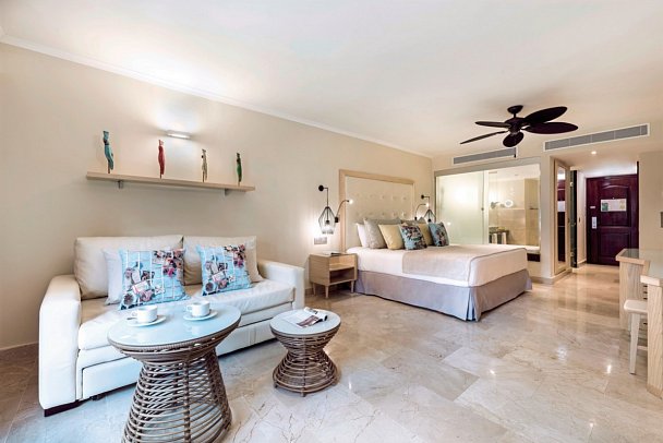 Grand Palladium Palace Resort Spa & Casino - Wohnbeispiel Junior Suite Garden View (Zimmercodierung JBG)