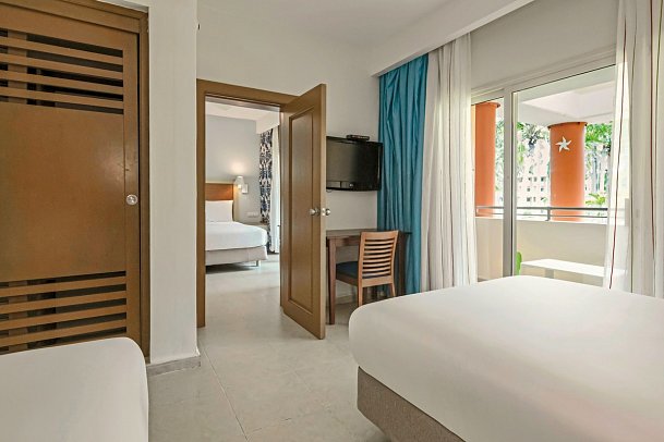 Iberostar Waves Punta Cana - Wohnbeispiel Two Bedroom Family (Zimmercodierung OI1)