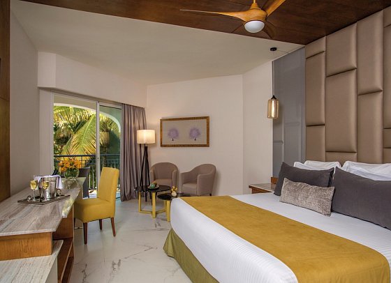 Secrets Royal Beach Punta Cana - Wohnbeispiel Junior Suite Tropical View Preferred Club (Zimmercodierung JLB)