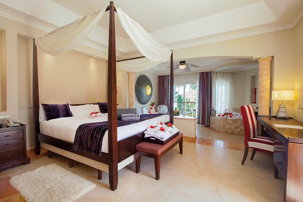 Majestic Elegance Punta Cana - Wohnbeispiel Juniorsuite with Jacuzzi (Zimmercodierung JB2)