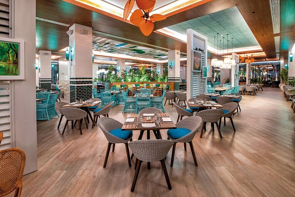 Lopesan Costa Bávaro Resort, Spa & Casino