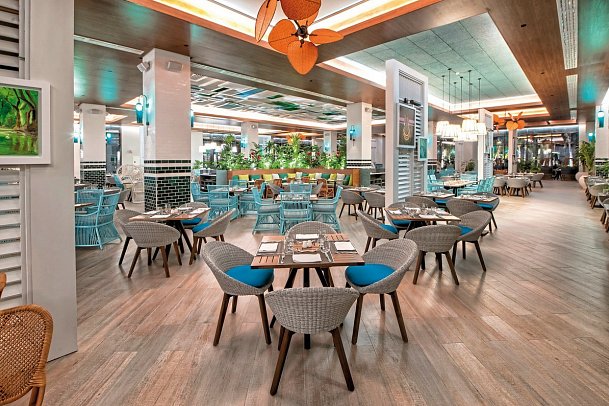 Lopesan Costa Bávaro Resort, Spa & Casino