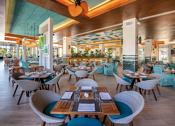 Lopesan Costa Bávaro Resort, Spa & Casino
