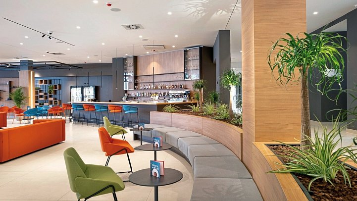 Pelegrin Plava Laguna