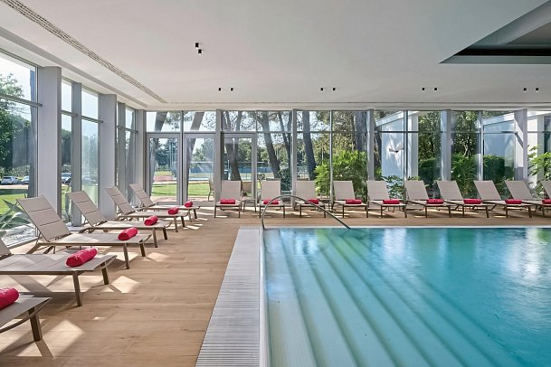 Pelegrin Plava Laguna