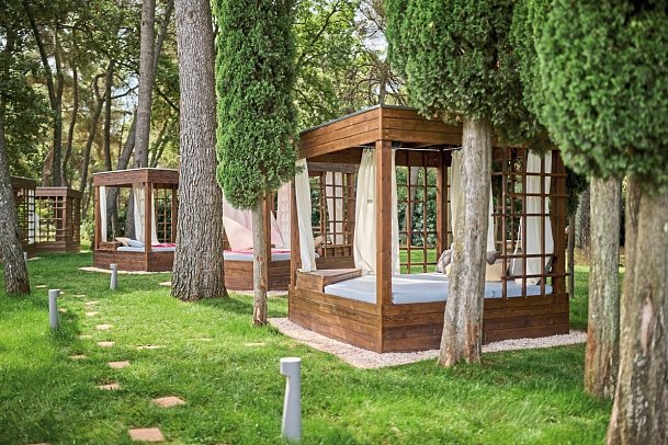 Pelegrin Plava Laguna