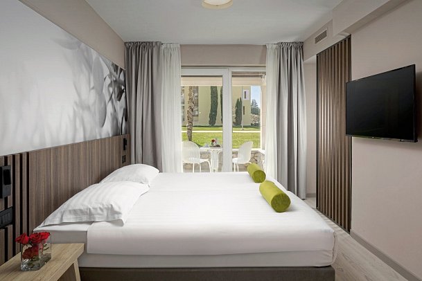 Hotel & Residence Garden Istra Plava Laguna - Wohnbeispiel Doppelzimmer Nebengebäude (Zimmercodierung DBV)